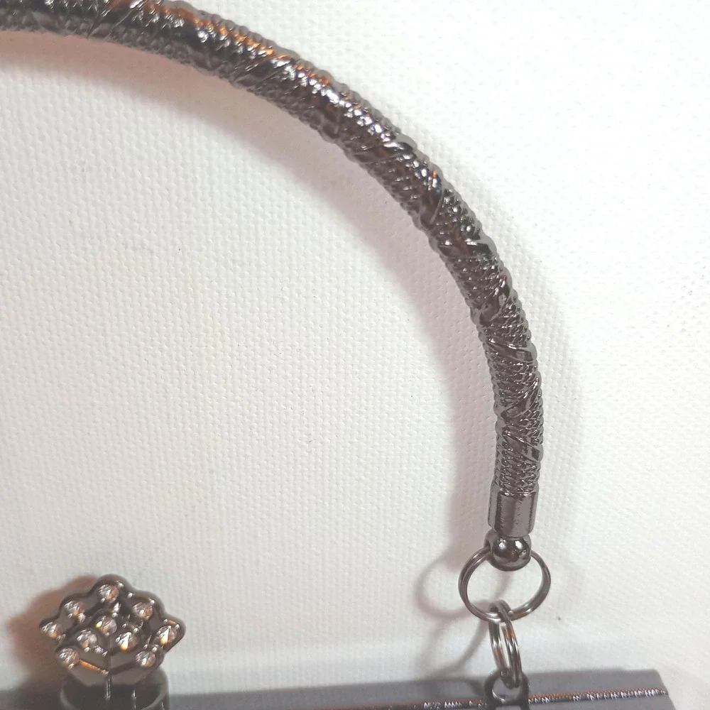 Red Beaded Sequin Evening Clutch Bag Gunmetal Hardware Floral Vintage Style